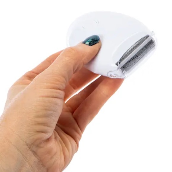 Mini Electric Razor, NWT - Picture 3 of 4